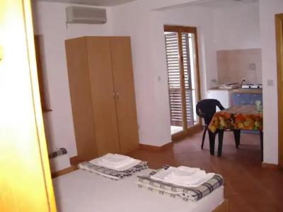 Guest house Živković - 1