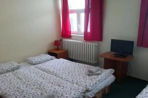 Horský hotel Žižkova bouda, Pec pod Snezkou