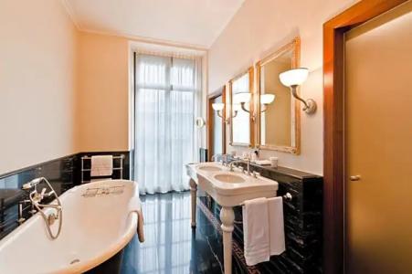 Grand LES TROIS ROIS - 36