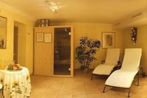 Bianca Pension, Lech