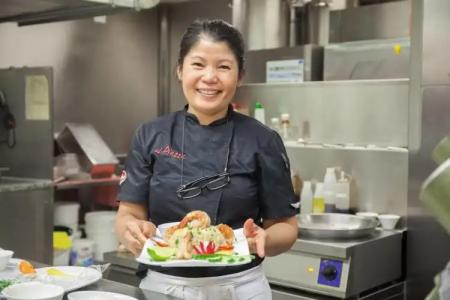 Piazza Ascona & Restaurants - 11