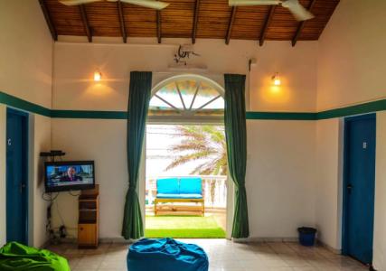 Explore Hostels Negombo - 3