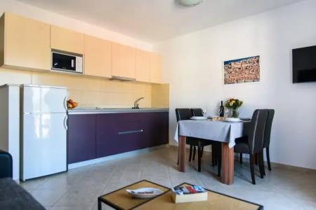 California Apartments - 21