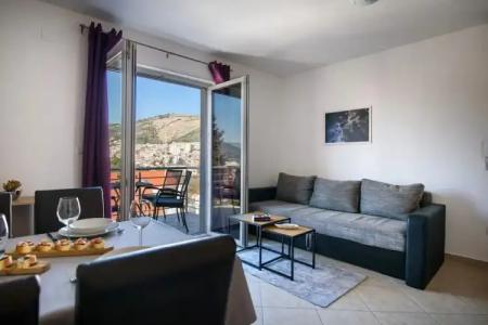 California Apartments - 6