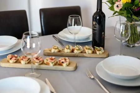 California Apartments - 12