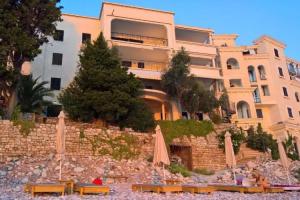 Apartments Zezelj, Sveti Stefan