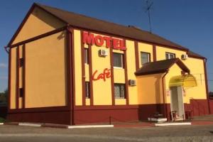Hotel V Lankovshina, Telyuki