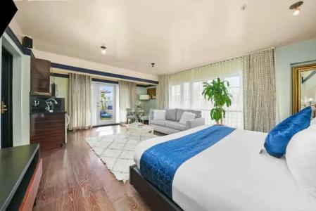 Riviera South Beach - 36