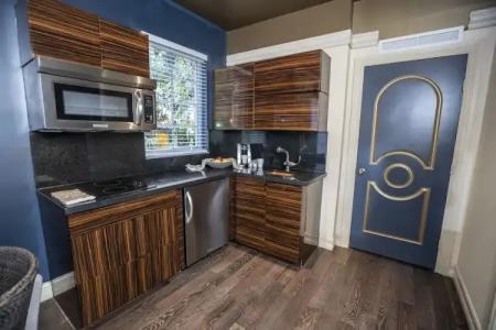 Riviera South Beach - 92