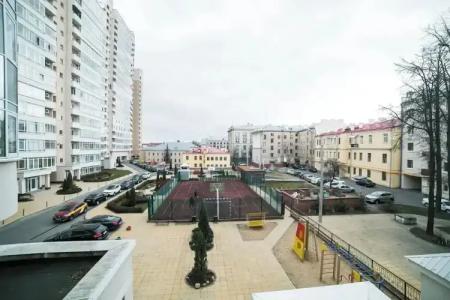 RentBel Very Central Apartments near GUM - 90