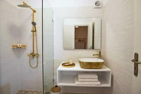 Adonis Studios & Apartments - 234