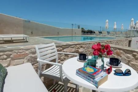 Adonis Studios & Apartments - 380