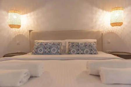 Adonis Studios & Apartments - 128