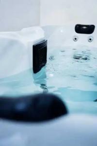 Adonis Studios & Apartments - 32