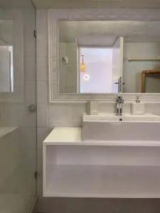 Adonis Studios & Apartments - 171