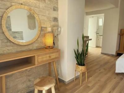 Adonis Studios & Apartments - 366