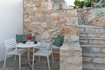 Adonis Studios & Apartments - 345