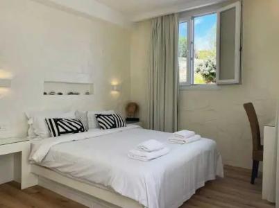 Adonis Studios & Apartments - 17