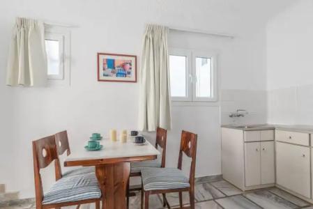 Adonis Studios & Apartments - 331