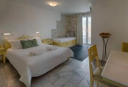 Adonis Studios & Apartments - 344