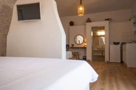 Adonis Studios & Apartments - 178