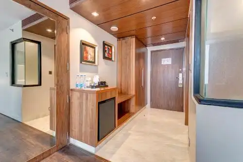 Holiday Inn Kolkata Airport, an IHG - 110