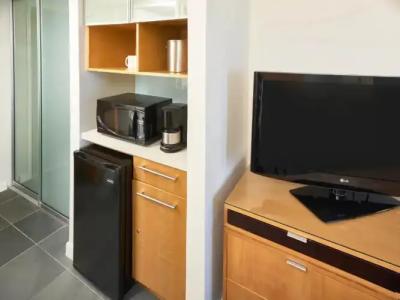 Ala Moana by Mantra - 57