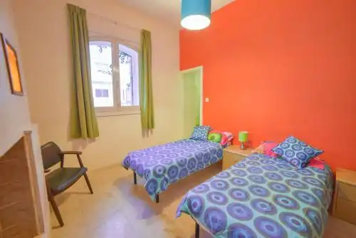 Basecamp Guest House - 17