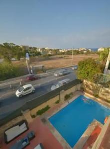 Basecamp Guest House - 11