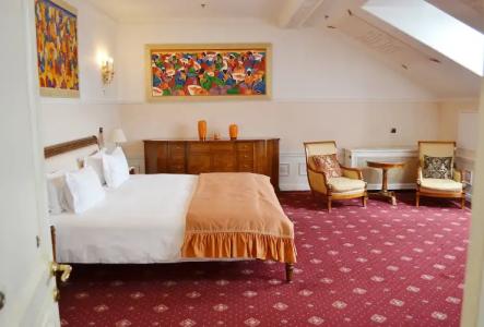 Taleon Imperial - 379