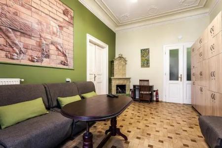 Leosphere Hostel - 11