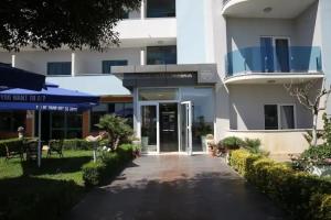 Hotel Freskia, Velipoje