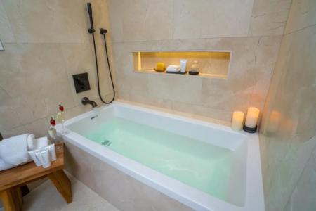 Nobu Miami Beach - 26