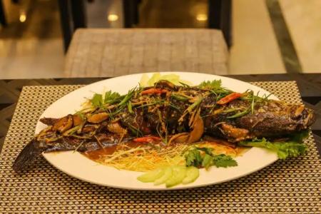 Lotus Buddha Inn - 9