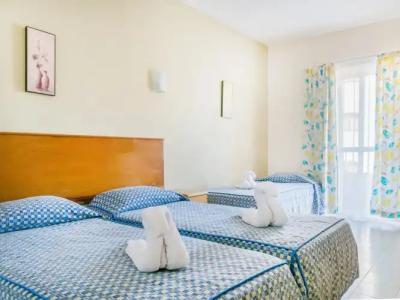 Qawra Point Holiday Complex - 31