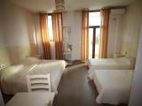 Comfort Quadruple room with city view