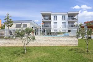 SunAdria Apartments, Kozino