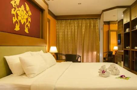 Shanaya Beach Resort & Spa Phuket - 12