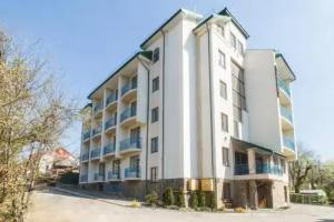 Hotel Re Vita, Truskavets