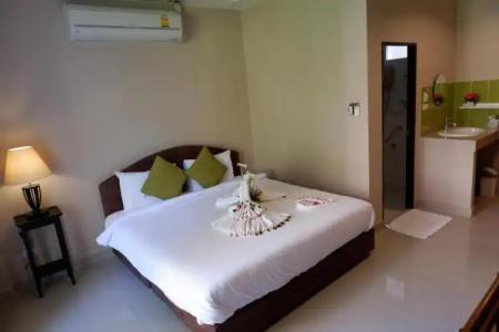 Kata Beachwalk and Bungalows - 129