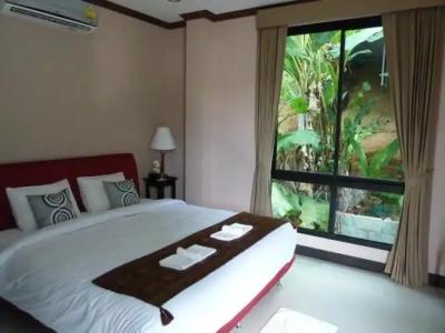 Kata Beachwalk and Bungalows - 100