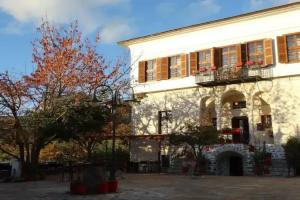 Archontiko Kantartzi, Portaria