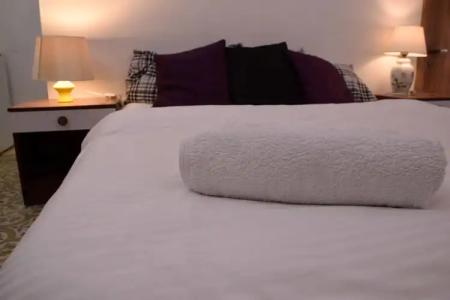 Lee's House Bed & Breakfast - 2