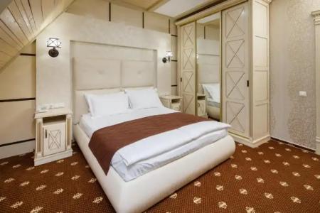 Chevalier & Spa - 54