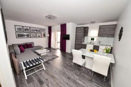 Sunset Apartments - 19