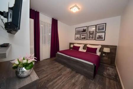 Sunset Apartments - 14