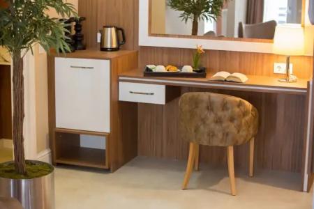 Aroyal Suites - 34