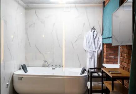 Бизнес отель Loft - 121