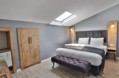 SWEET HOME SUiTE - 102