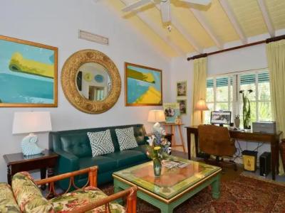 Pineapple Point Guest House - 4